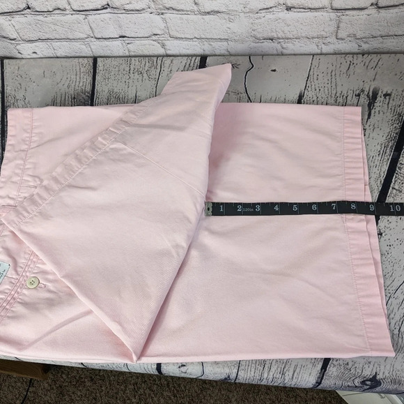 Vineyard Vines pink flat front club shorts 40" - Picture 6 of 10